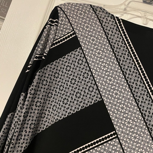 Susan Graver Geometric Print Asymmetric Blouse - Picture 12 of 14